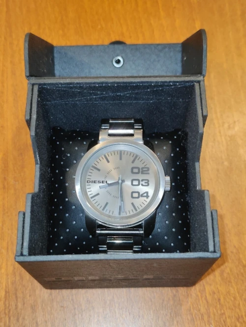 Montre diesel original