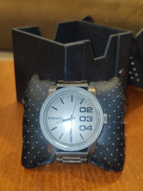 Montre diesel original