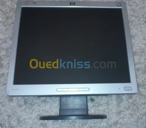Ecrans 17" HP