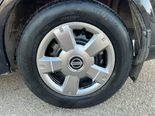 Nissan Sunny 2010 B10