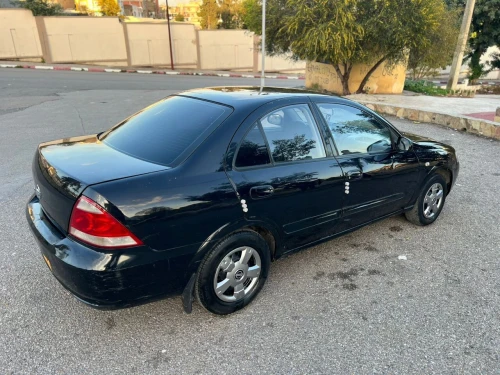 Nissan Sunny 2010 B10