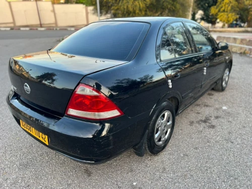 Nissan Sunny 2010 B10