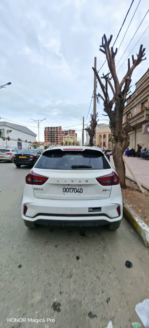 Livan X3 Pro  2025 Premium