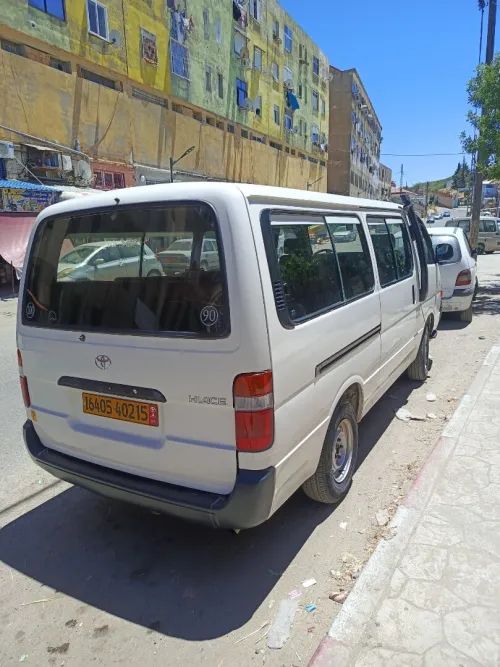 Toyota Hiace 2002