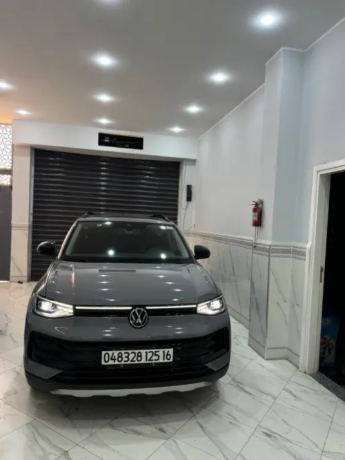 Volkswagen Tahru 2025 