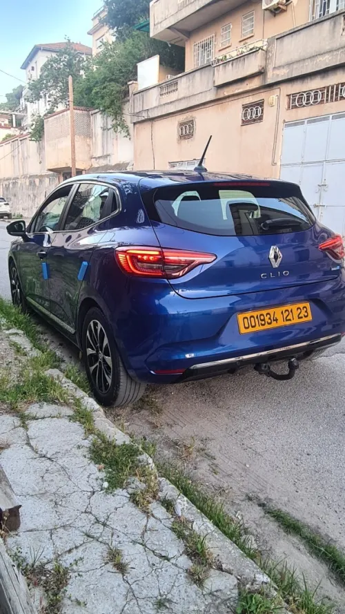 Renault Clio5 2021 E-tech