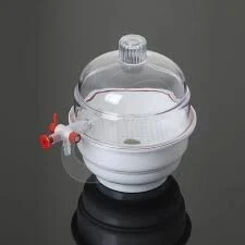 DESSICATEUR EN VERRE & en plastique