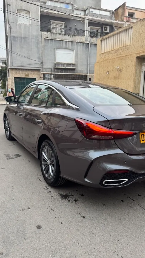 MG MG5 2025 Luxury
