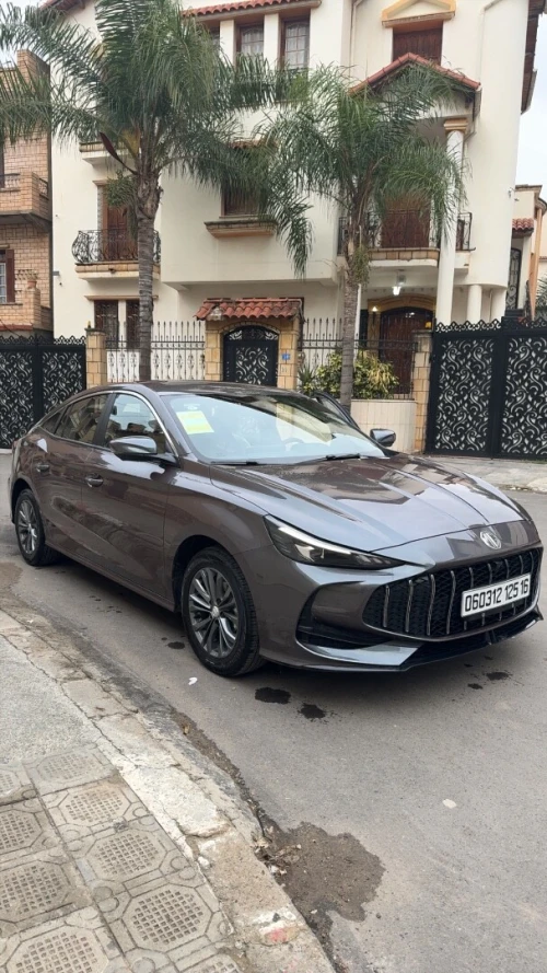 MG 5 2025 Luxury