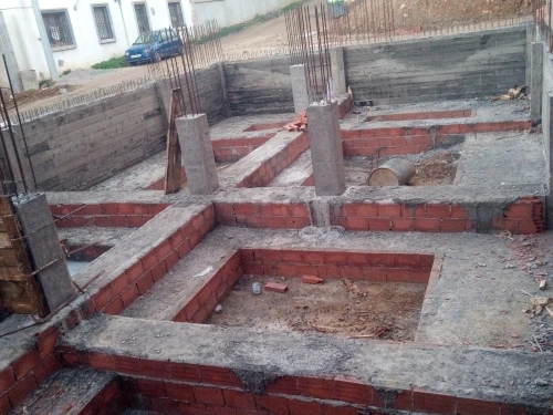 ,, بناء واشغال construction de batiment ( maçons