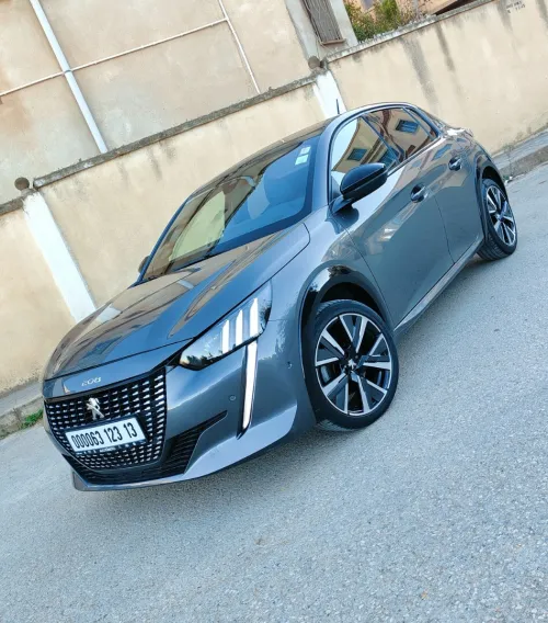 Peugeot 208 2023 GT