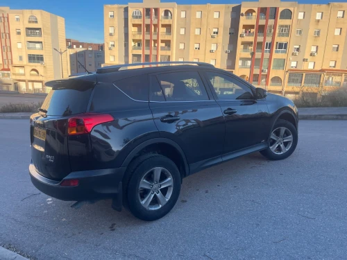 Toyota RAV4 2015 Dynamique