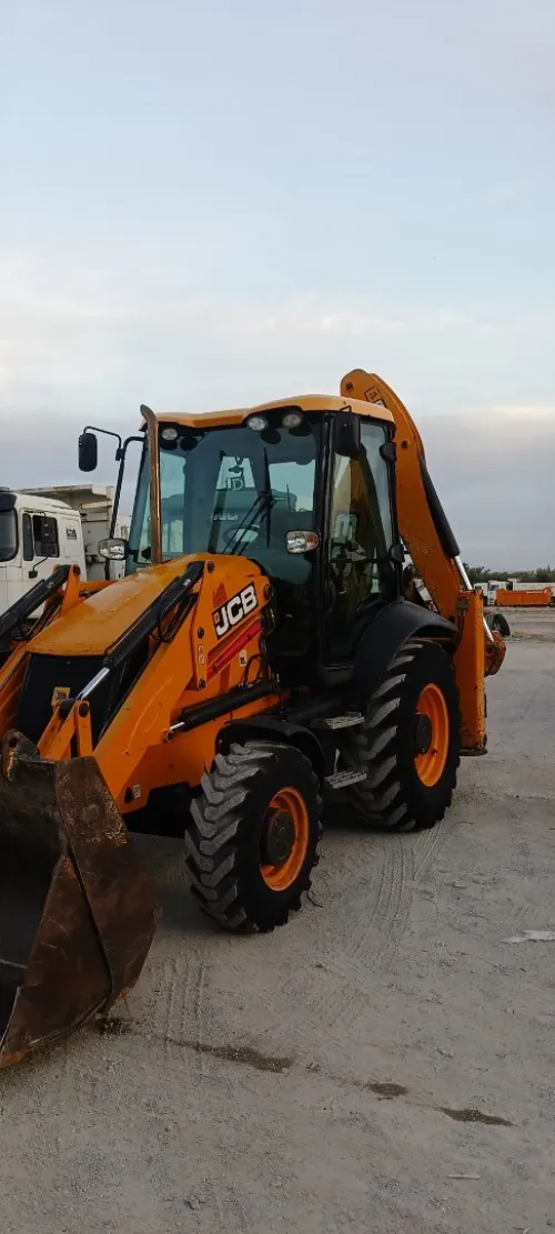 JCB 3cx 2016