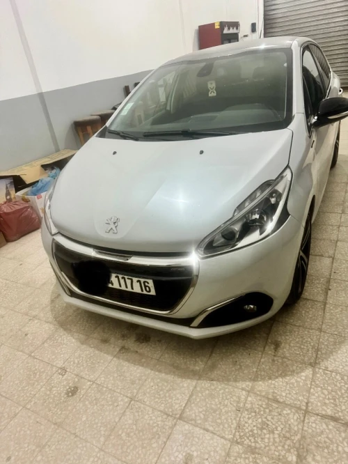 Peugeot 208 2017 GT Line