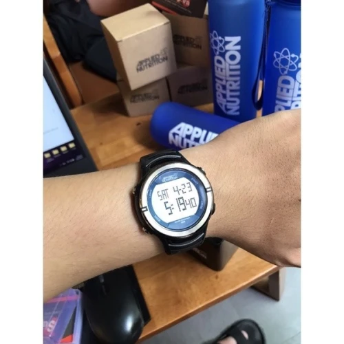 Montre Sport Digital Applied Nutrition Édition limitée ساعة رياضية رقمية أبلايد نيوتريشن إصدار محدود