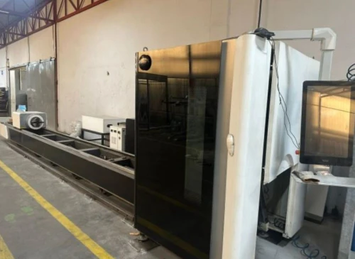 PLIEUSE,GUILLOTINE,PLASMA,CENTRE D'USINAGE ,TOUR 