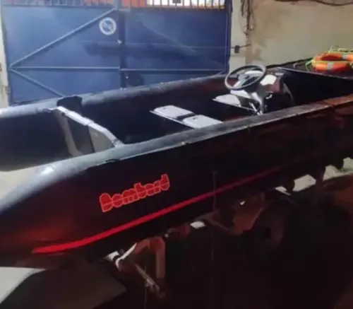 قارب مطاطي Bombard c5