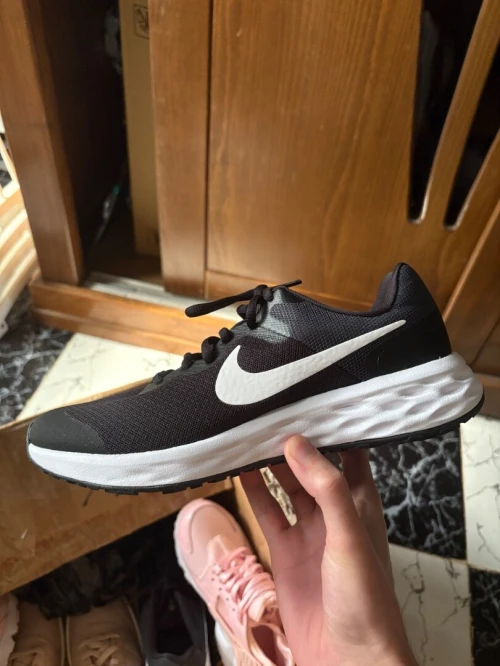 Nike revolution 6 running original uk pointure 40