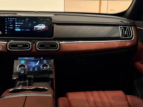Jetour  X70 PLUS 2025 Luxury Edition 7 places 