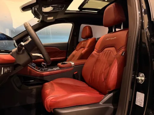 Jetour  X70 PLUS 2025 Luxury Edition 7 places 