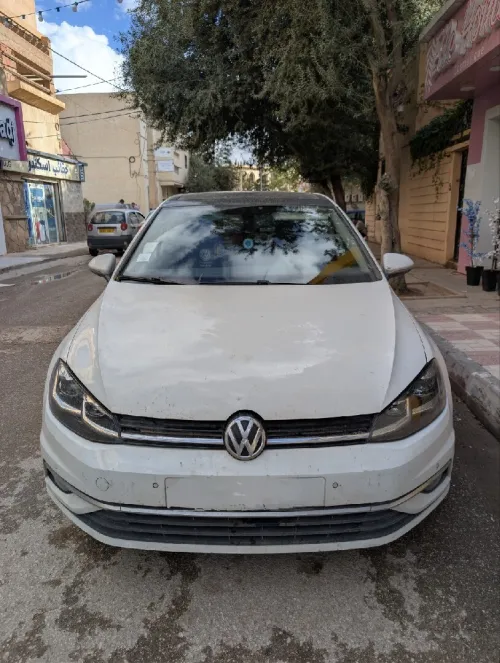 Volkswagen Golf 7 2017 Carat +