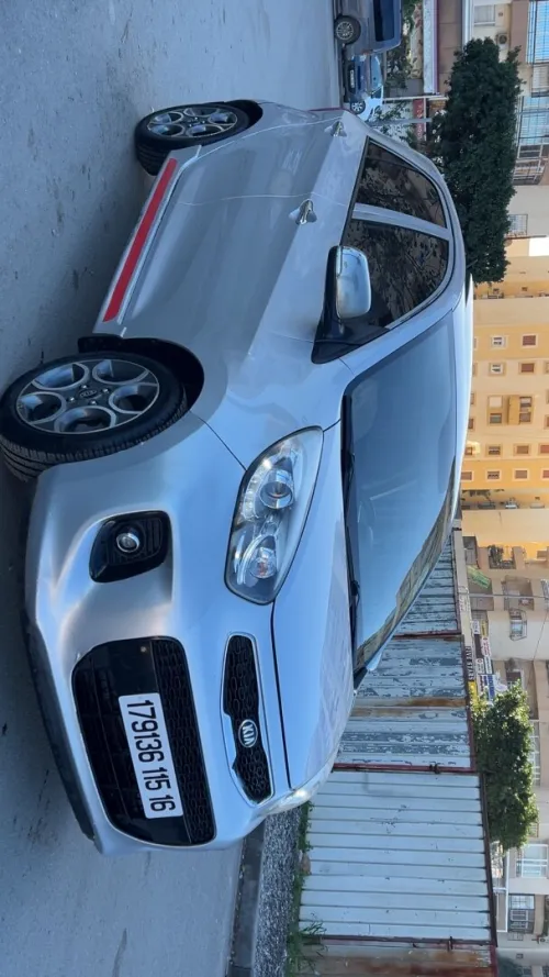 Kia Picanto 2015 Robo