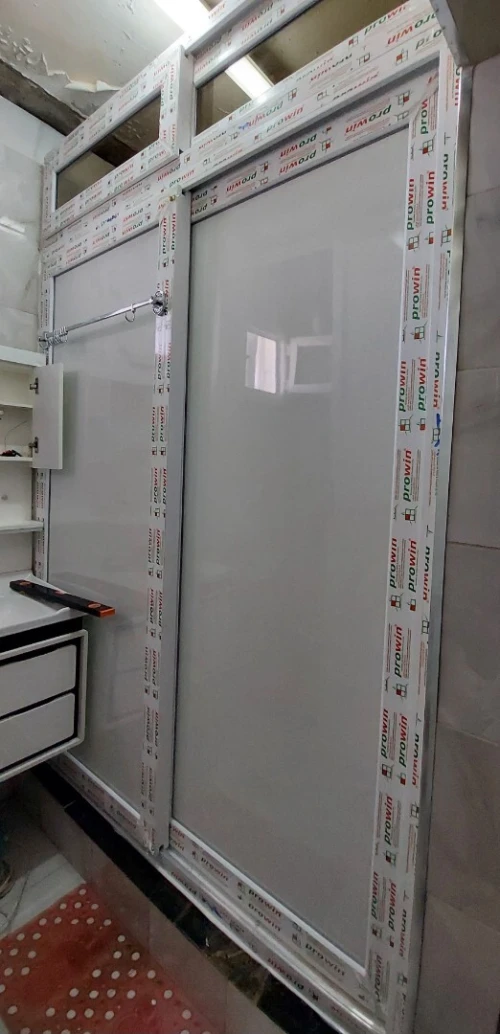 Fabrication et pose de fenêtres et portes  Qualité professionnelle