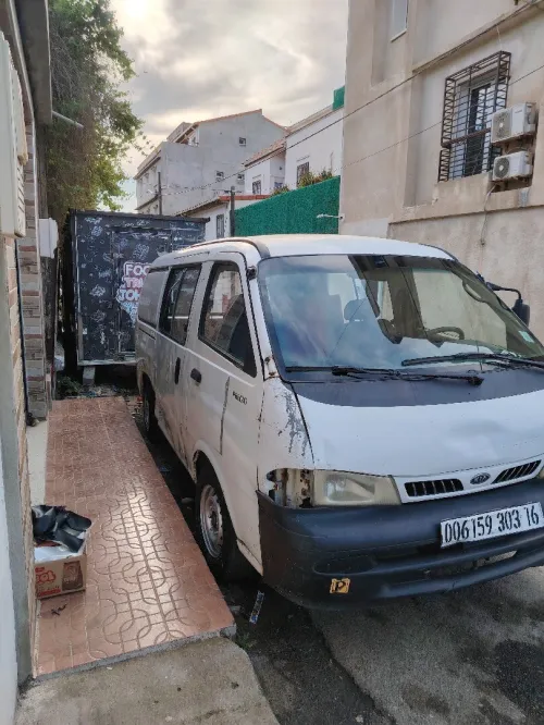 Kia Pregio 2003