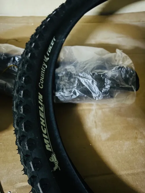 Pneus velo michelin عجلات دراجة هوائية ميشلان