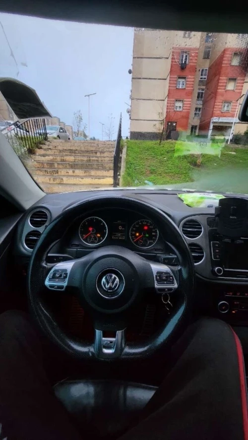 Volkswagen Tiguan 2011 R Line
