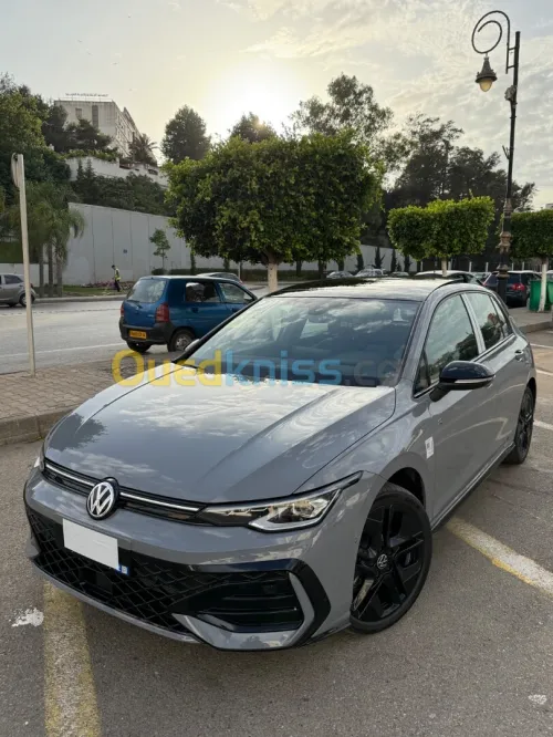 Volkswagen Golf 8.5 R-line R line 2025 R-line full black