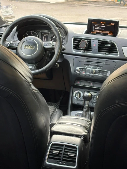 Audi Q3 2015 S line