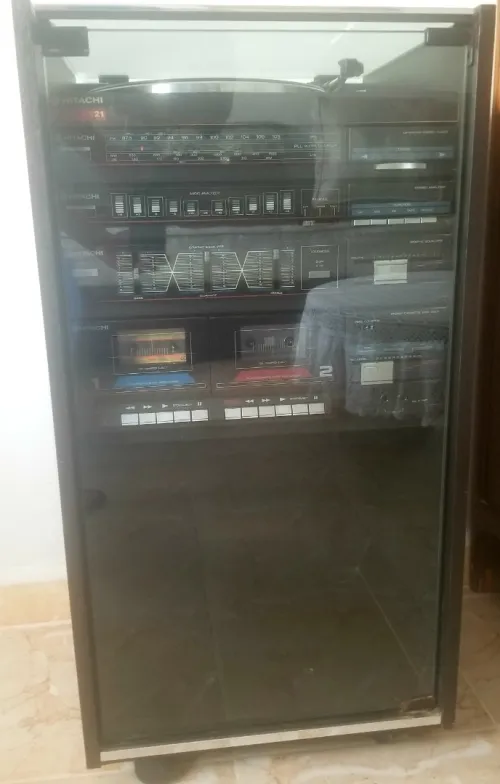 Hitachi T21 home systeme 