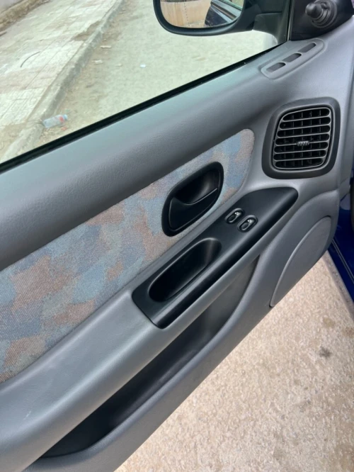 Renault Laguna 1 1995 Laguna 1