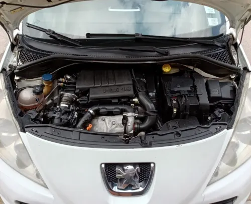 Peugeot 207 2012 