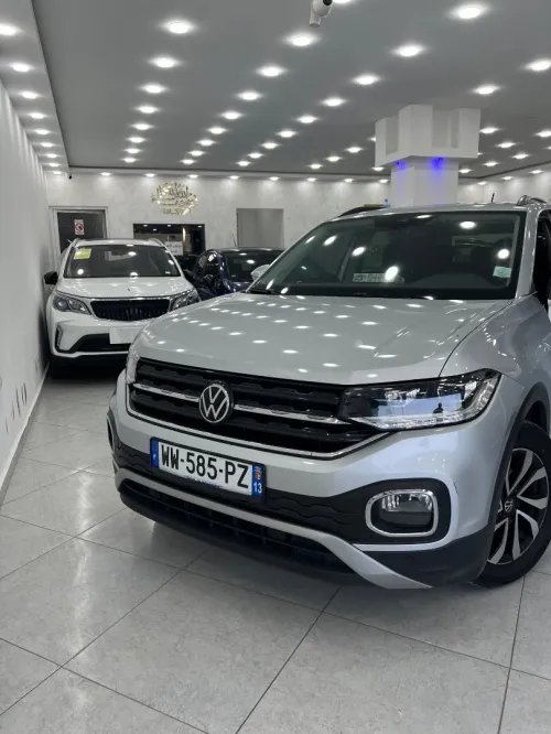 Volkswagen T cross 2022 Active full options