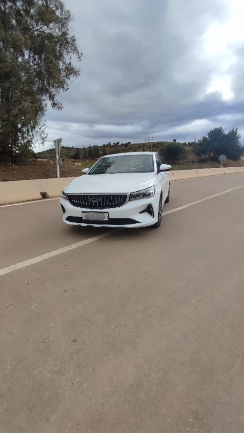 Geely Emgrand 2025 