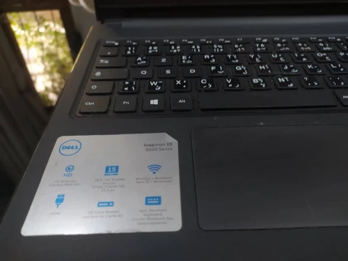 Pc dell i3 6ème génération RAM 4/ HHD500 /CHARGEUR D'ORIGINE