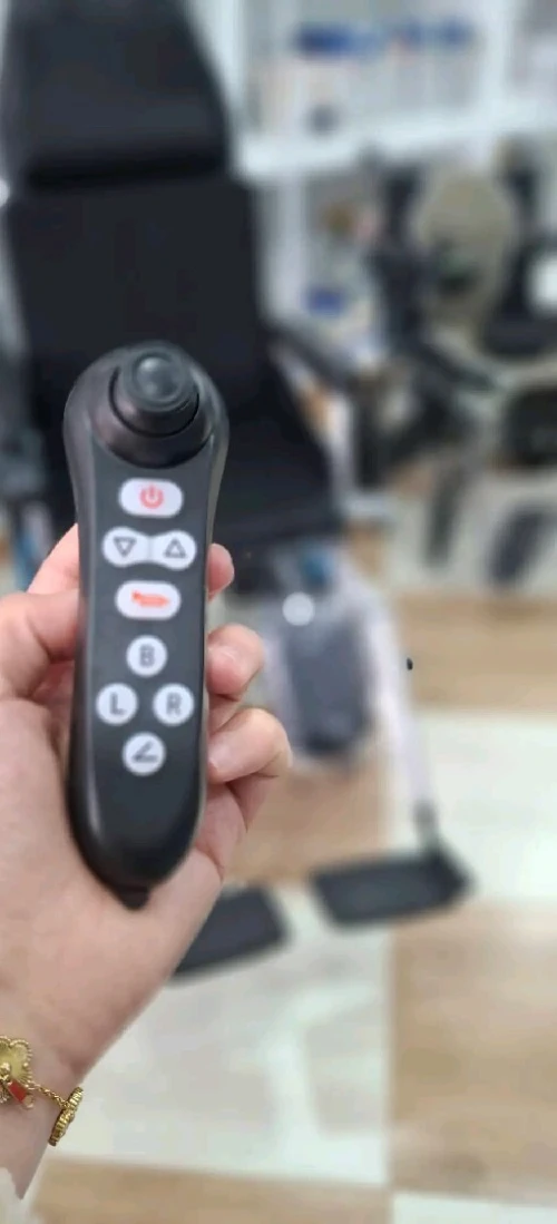 Fauteuil roulant électrique pliable rabattable avec télécommande