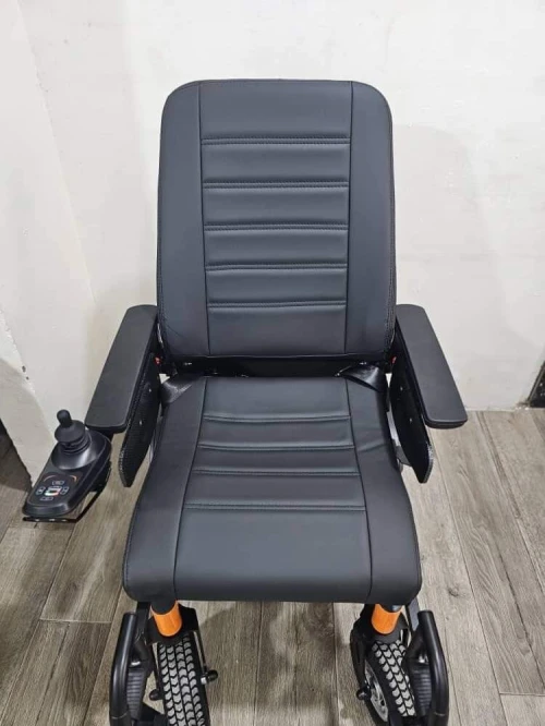 Fauteuil Roulant électrique / كراسي متحركة 