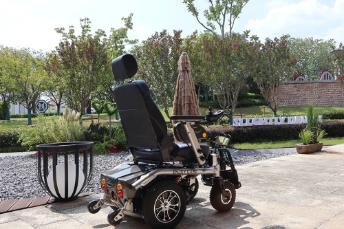 Fauteuil roulant Scooter moto Mobilité électrique 
