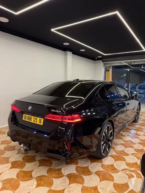 BMW Série 5 2025 Pak m xdrive invidualle