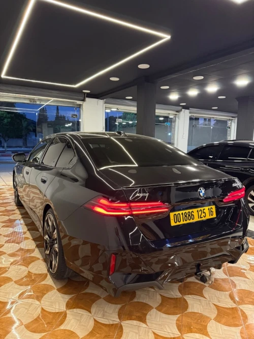 BMW Série 5 2025 Pak m xdrive invidualle