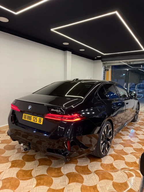 BMW Série 5 2025 520d xdrive invidualle