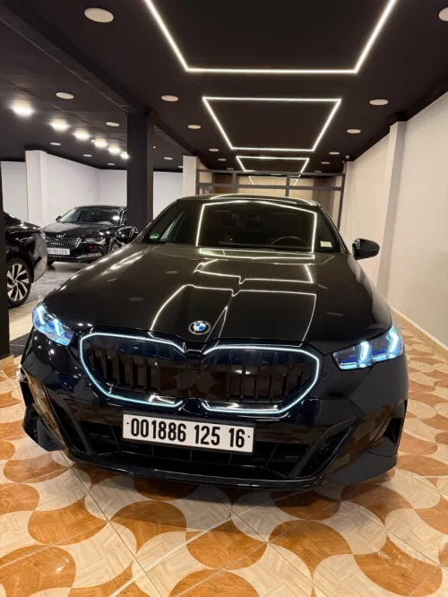 BMW Série 5 2025 Pak m xdrive invidualle