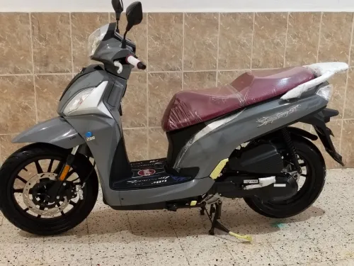 Sym St 200 2024