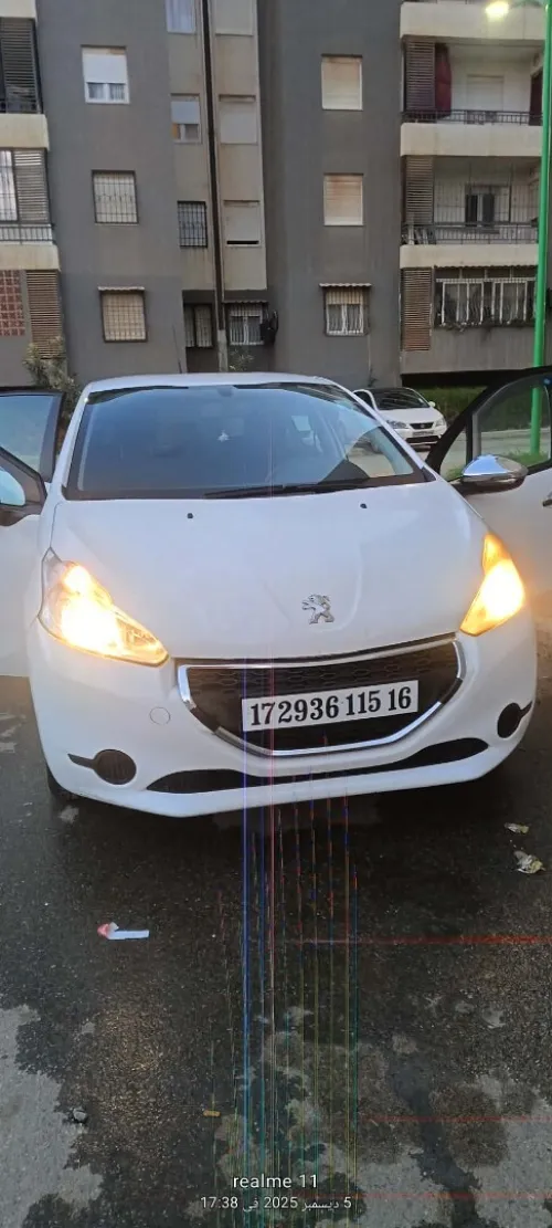 Peugeot 208 2015 208