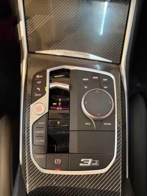 BMW Série 3 2025 330i