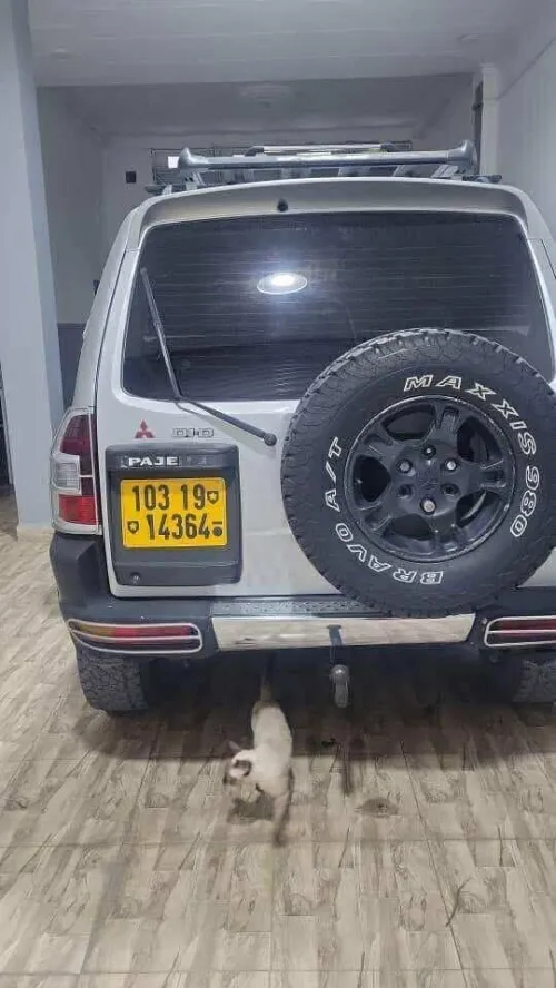 Mitsubishi Pajero Court 2003 Pajero Court