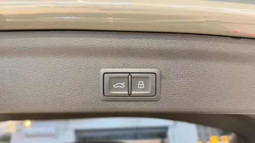Audi Q3 2025 Q3